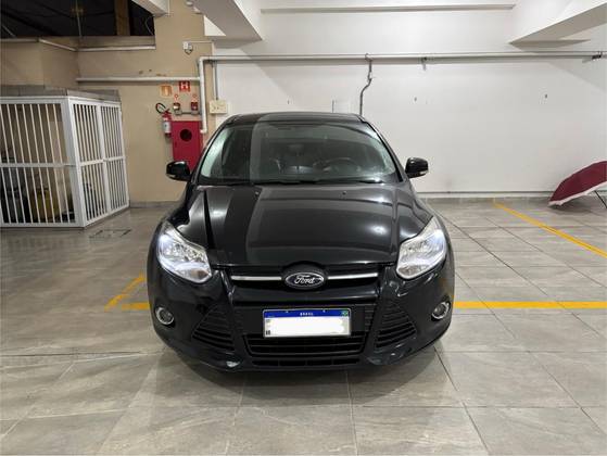 FORD FOCUS 1.6 SE SEDAN 16V FLEX 4P MANUAL FORD FOCUS 1.6 SE SEDAN 16V FLEX 4P MANUAL